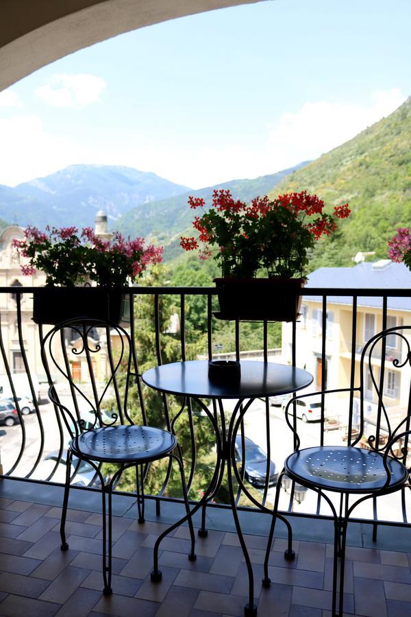 Auberge Saint Martin La Brigue エクステリア 写真