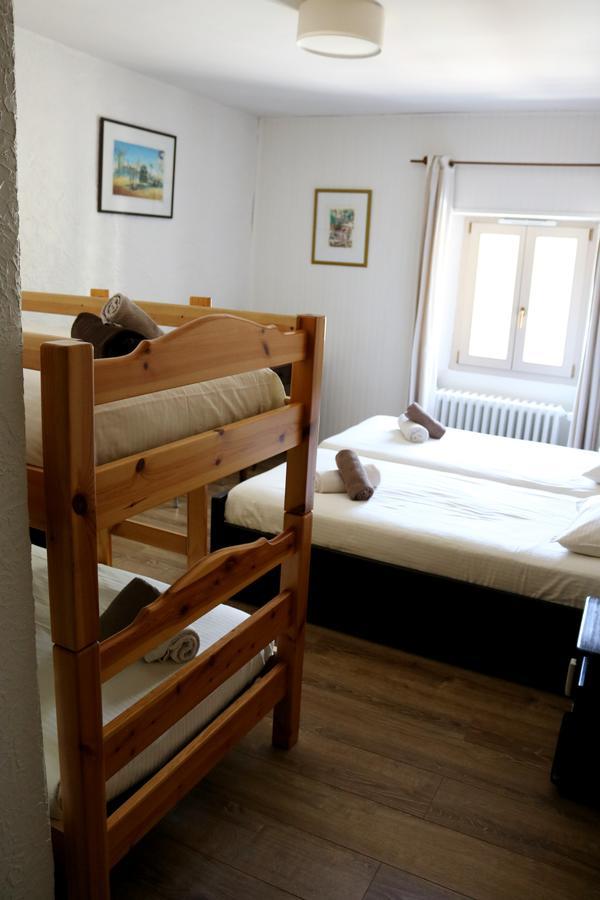 Auberge Saint Martin La Brigue エクステリア 写真