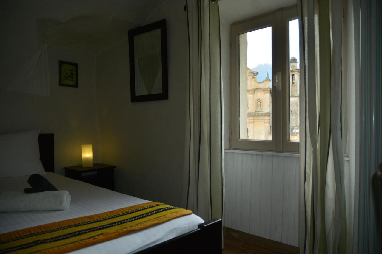 Auberge Saint Martin La Brigue エクステリア 写真