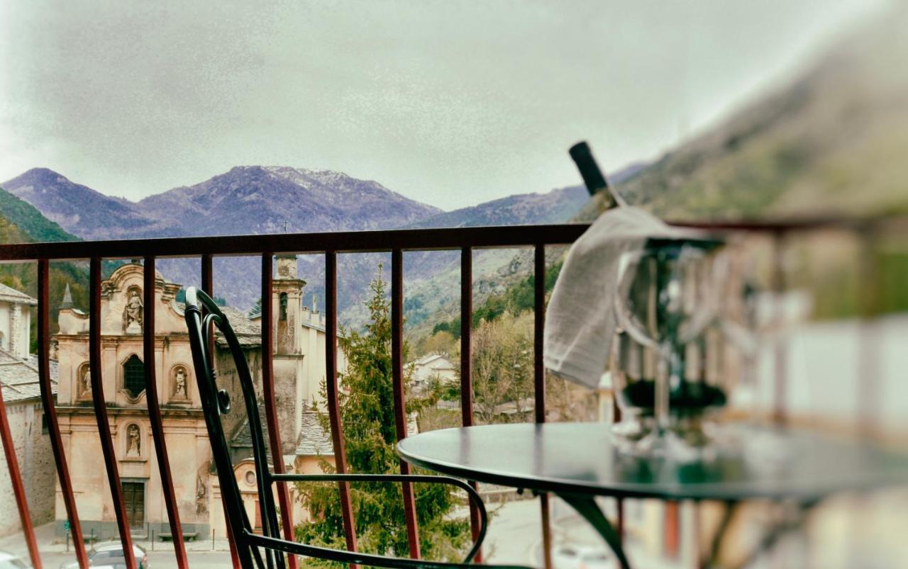 Auberge Saint Martin La Brigue エクステリア 写真
